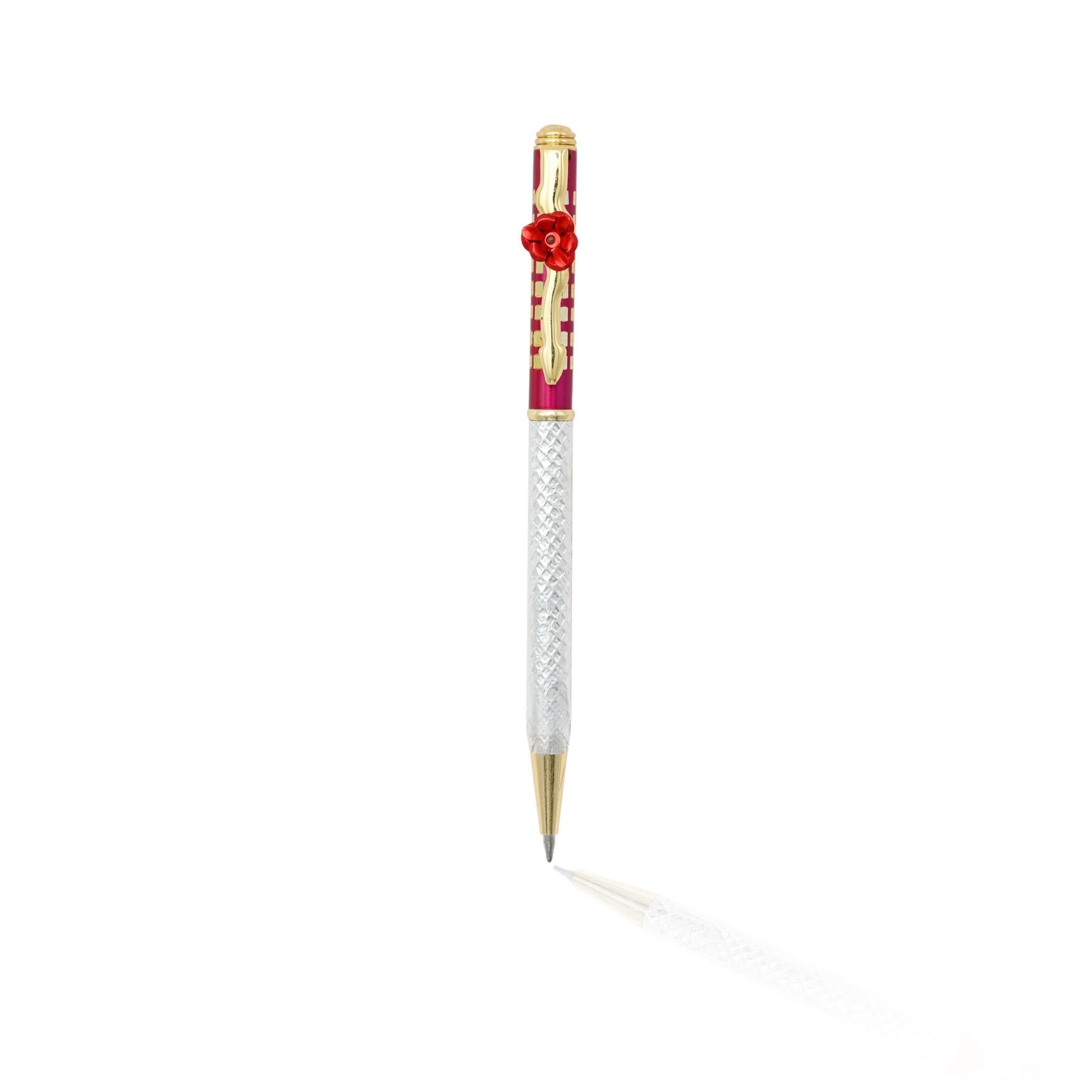 This Silver Gold Polish Pen perfect gift for teachers day, corporate professionals, and writers alike.