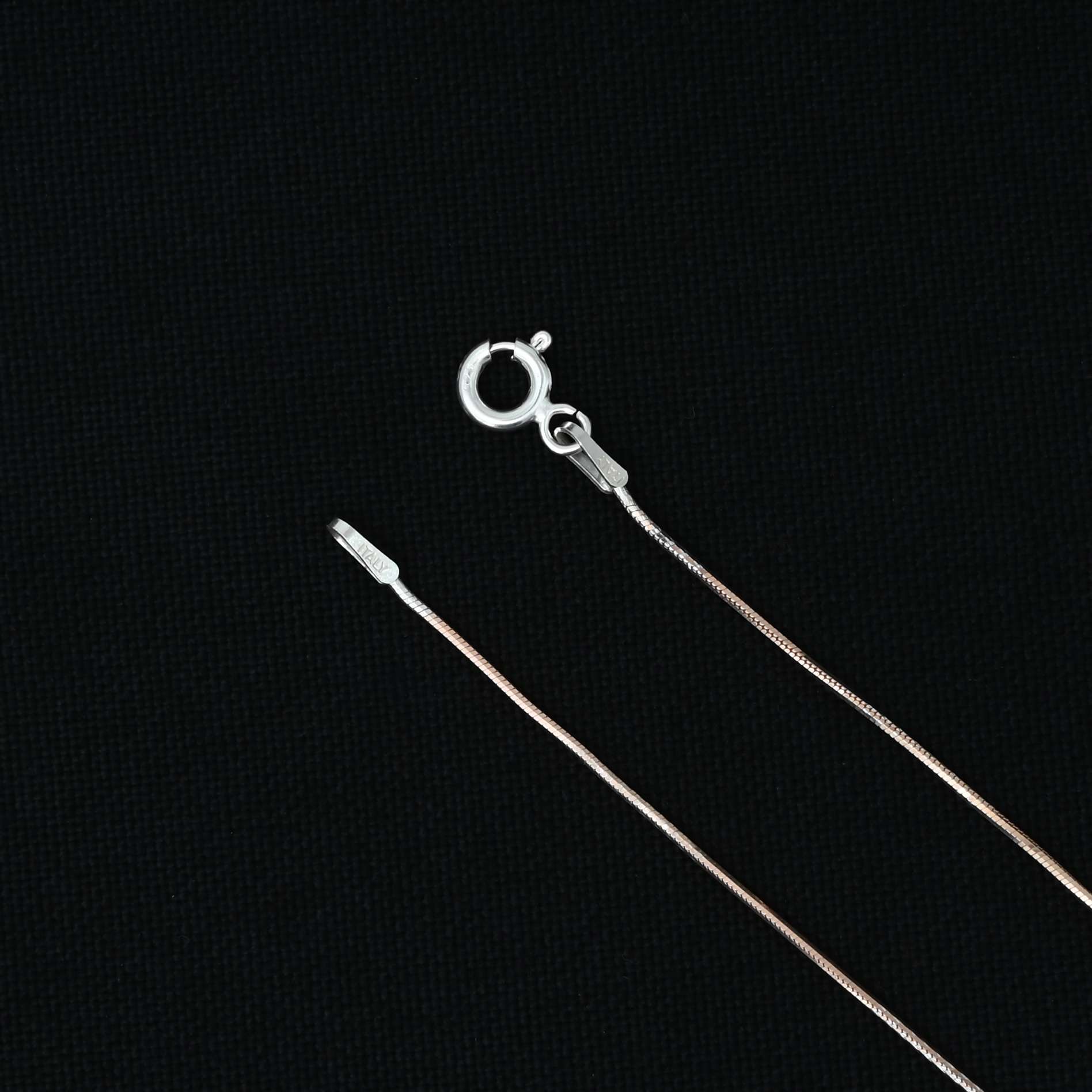 Stylish and simple sterling silver chain designed for boys