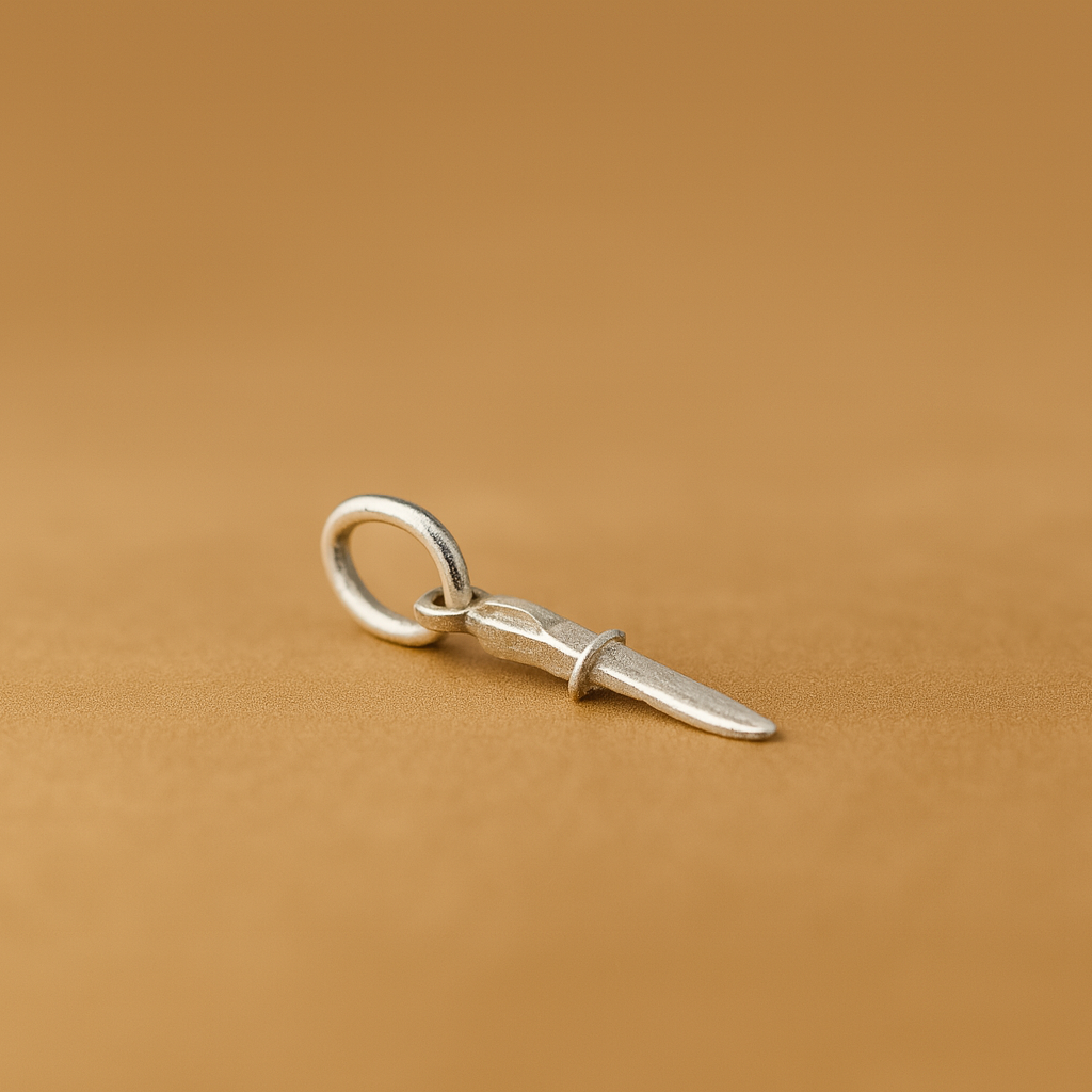 Silver Knife(chaku) Pendant With Chain